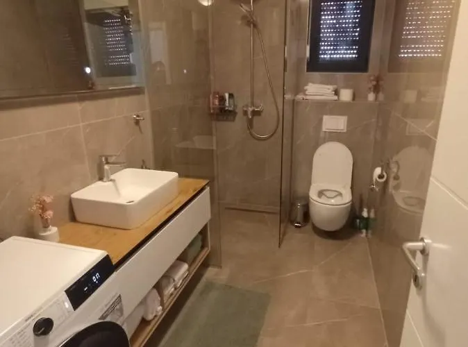 דירה Ray Holiday Apartment טרוגיר