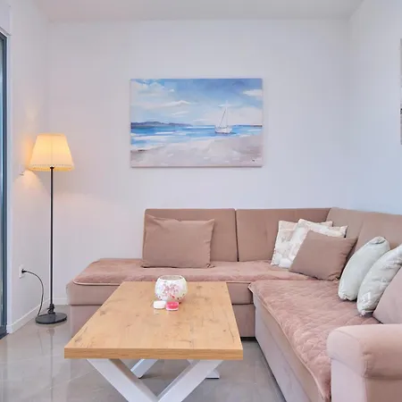 Apartman Ray By Litto *