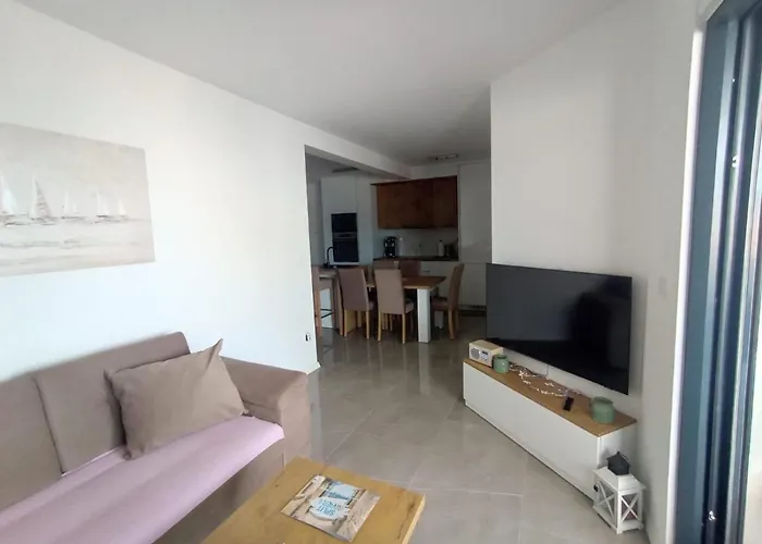 Ray Holiday Apartment Апартаменты